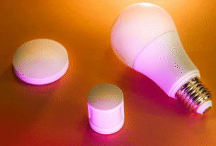 Lâmpada Inteligente Smart Color 10W Elgin