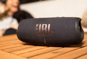 JBL Charge 5 Potência